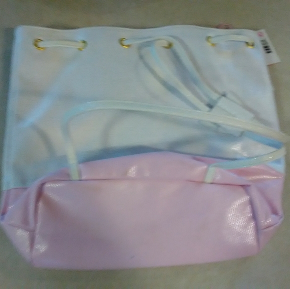 Juicy Couture Drawstring  Bag - Picture 2 of 4